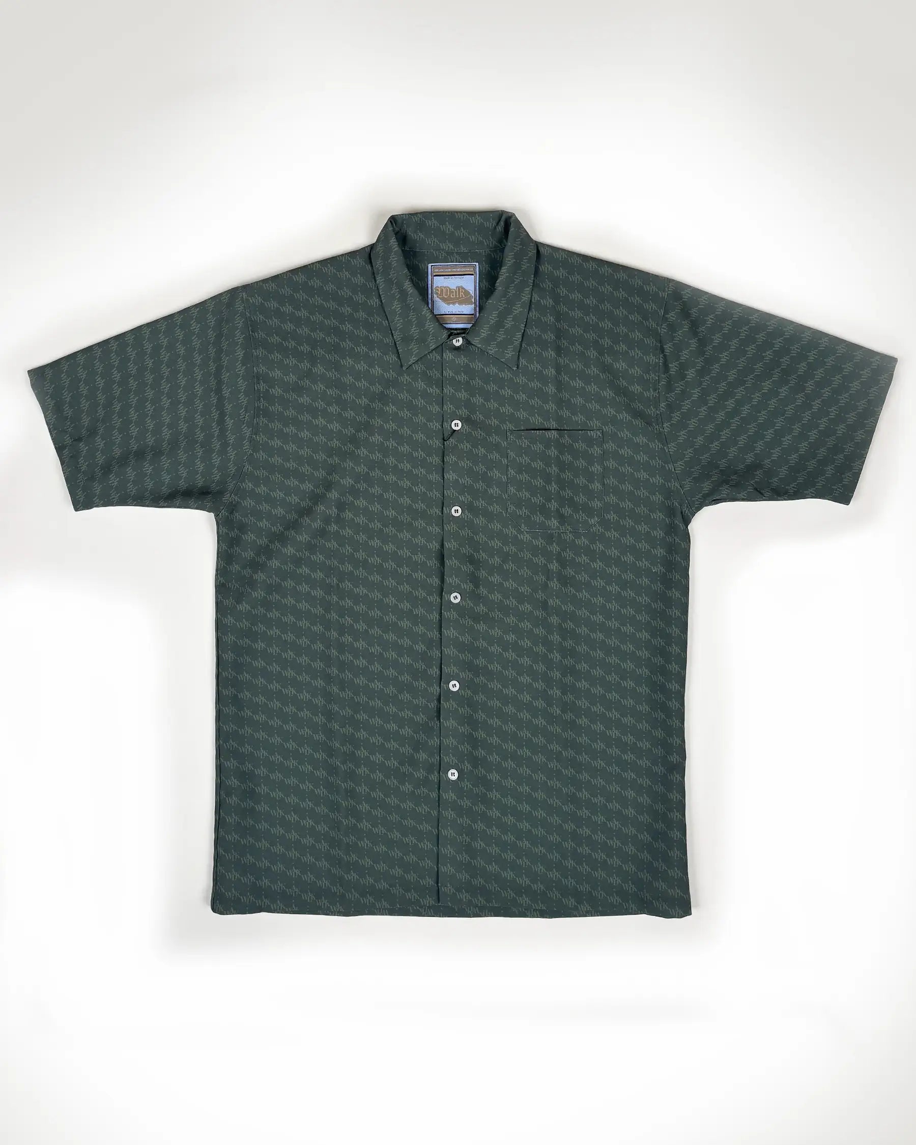 Chemise Walk in Paris Vert Laver en machine à 30°C sur l’envers. Ne pas utiliser d’eau de javel. Repassage doux si nécessaire. Ne pas sécher en machine. - Vue Principale