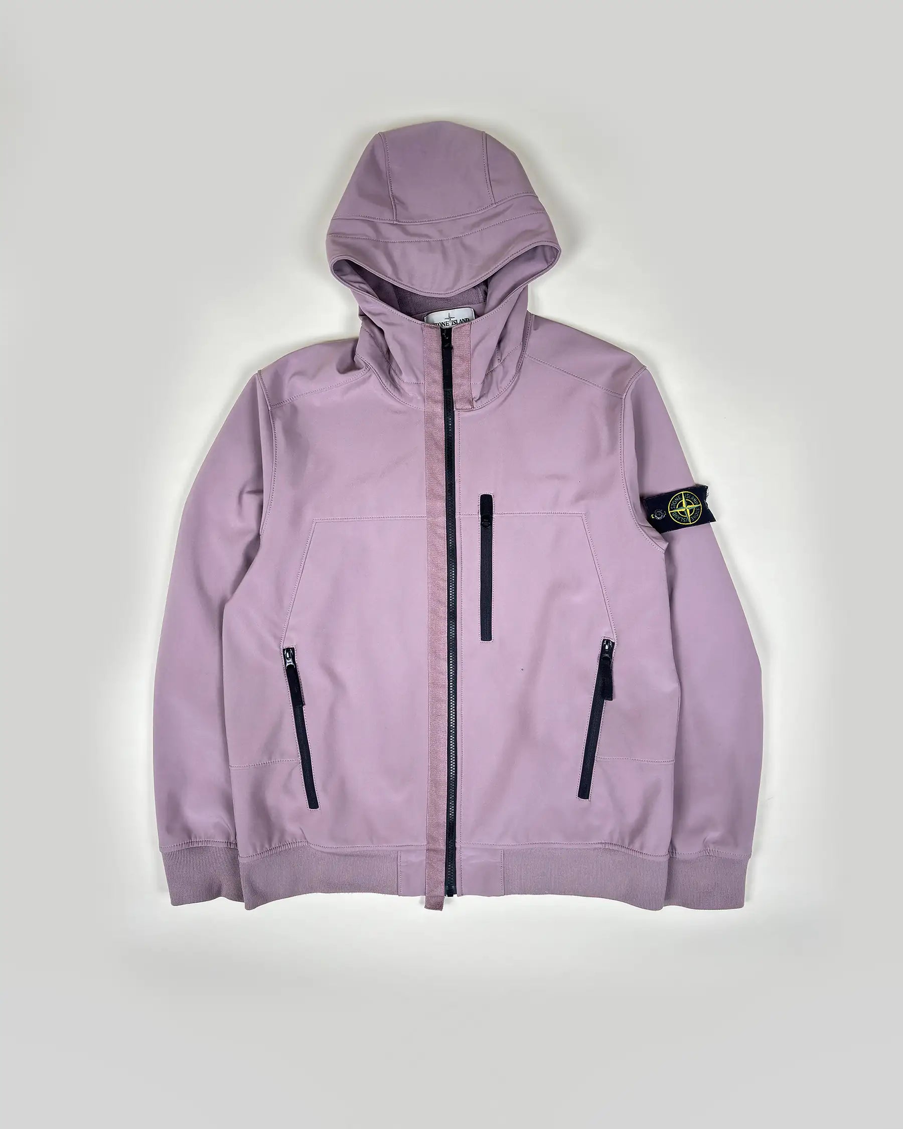 Veste Stone Island Rose Laver en machine à 30°C sur l’envers. Ne pas utiliser d’eau de javel. Repassage doux si nécessaire. Ne pas sécher en machine. - Vue Principale