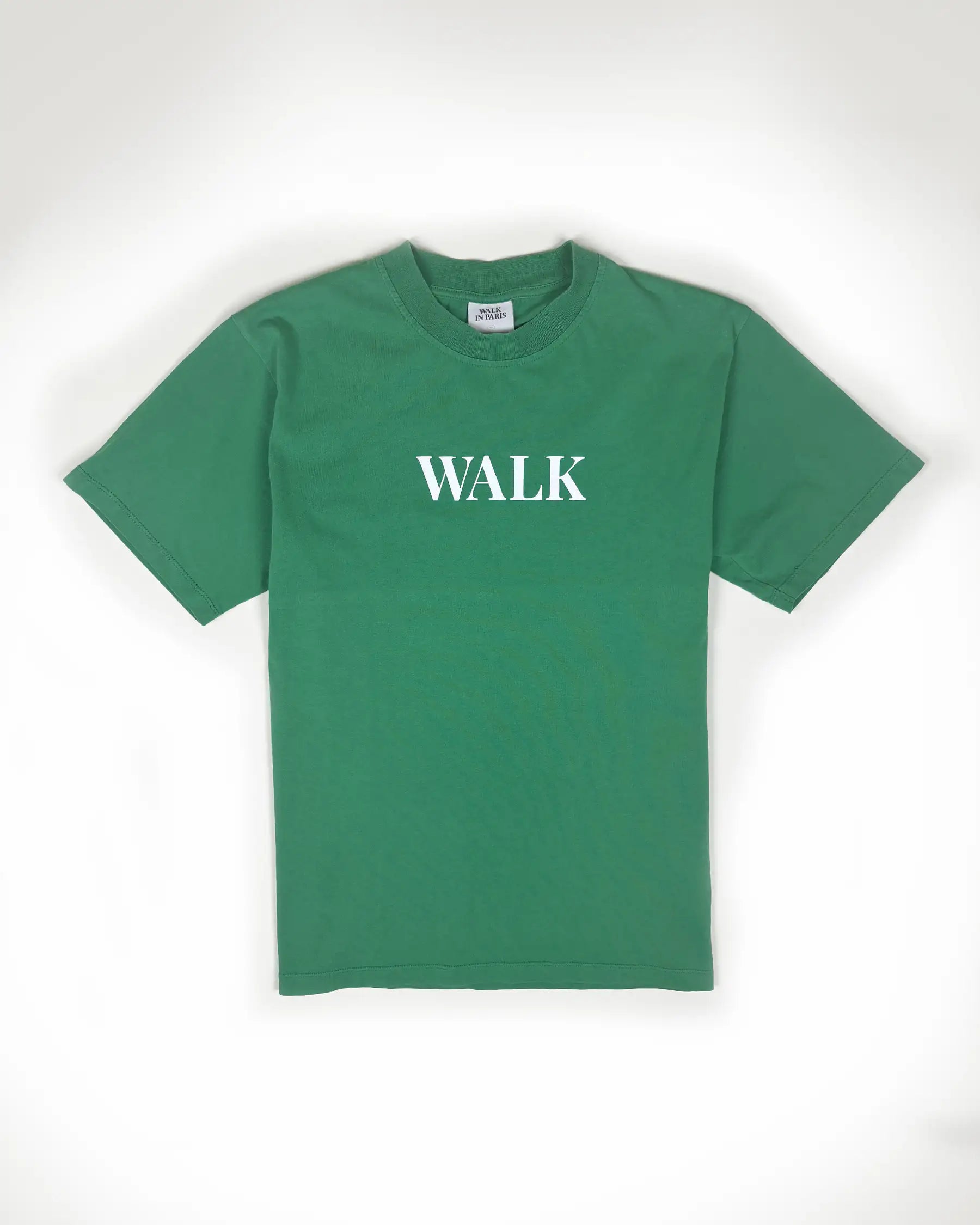 T-Shirt Walk in Paris Vert Laver en machine à 30°C sur l’envers. Ne pas utiliser d’eau de javel. Repassage doux si nécessaire. Ne pas sécher en machine. - Vue Principale